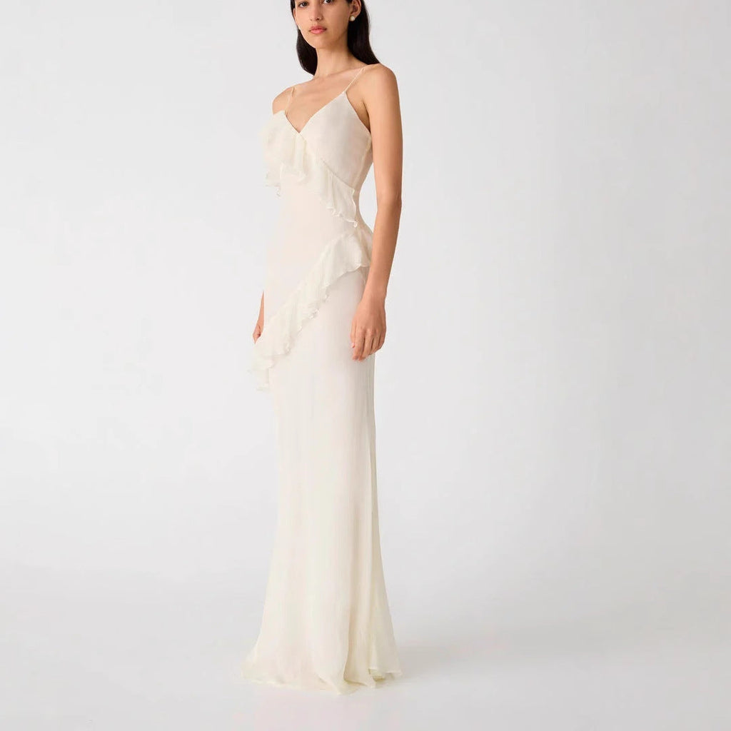 Slim-fitting ruffle-edged sexy dress