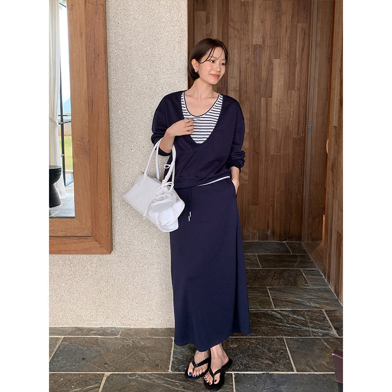Fake two-piece sweater + drawstring elastic skirt