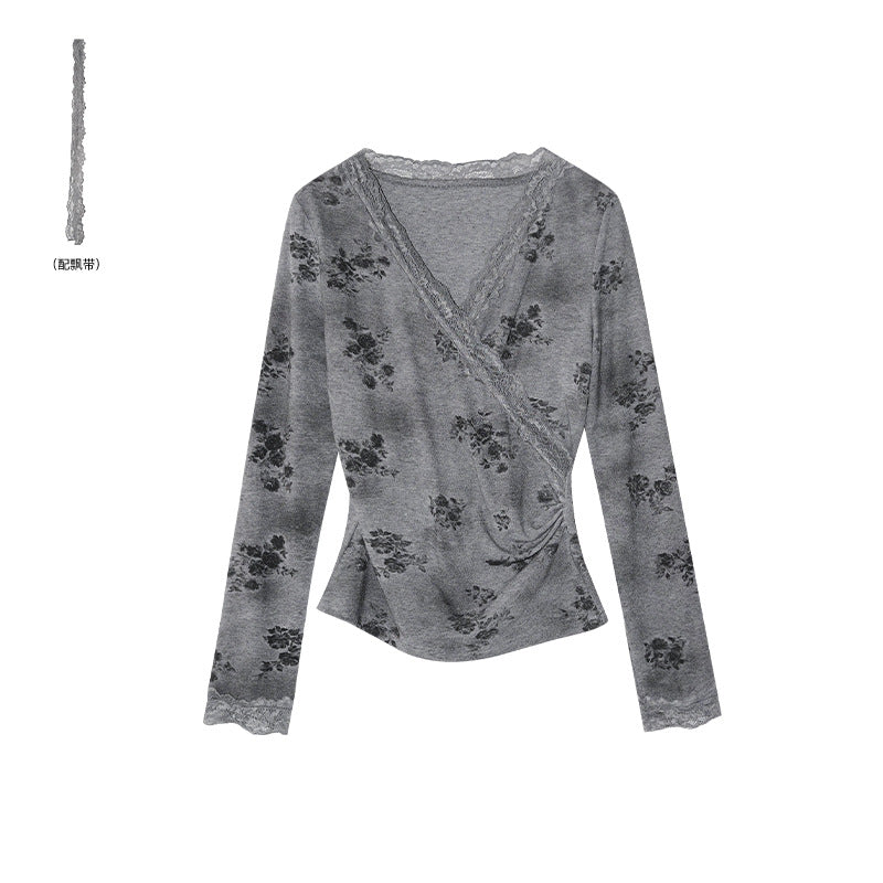Beautiful slim-fit lace-trimmed streamer v-neck long-sleeved bottoming shirt