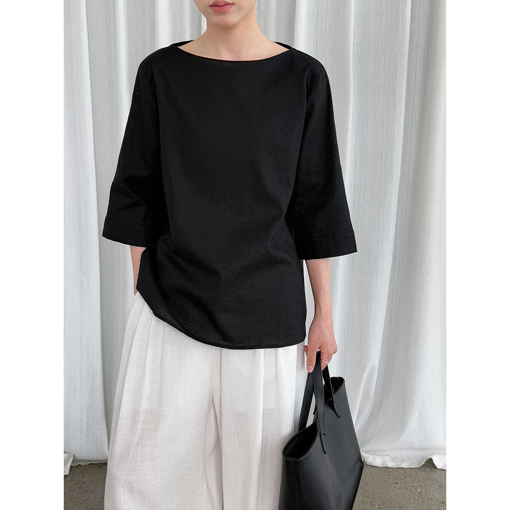 Simple and high-end one-word collar seven-quarter sleeve T-shirt women's summer new casual cotton and linen top shirt