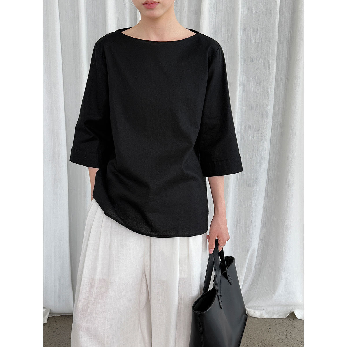 Simple and high-end one-word collar seven-quarter sleeve T-shirt women's summer new casual cotton and linen top shirt