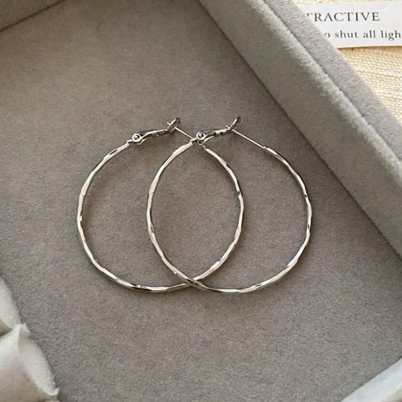 Large circle earrings 925 new plain circle personality exaggerated cold wind temperament earrings women