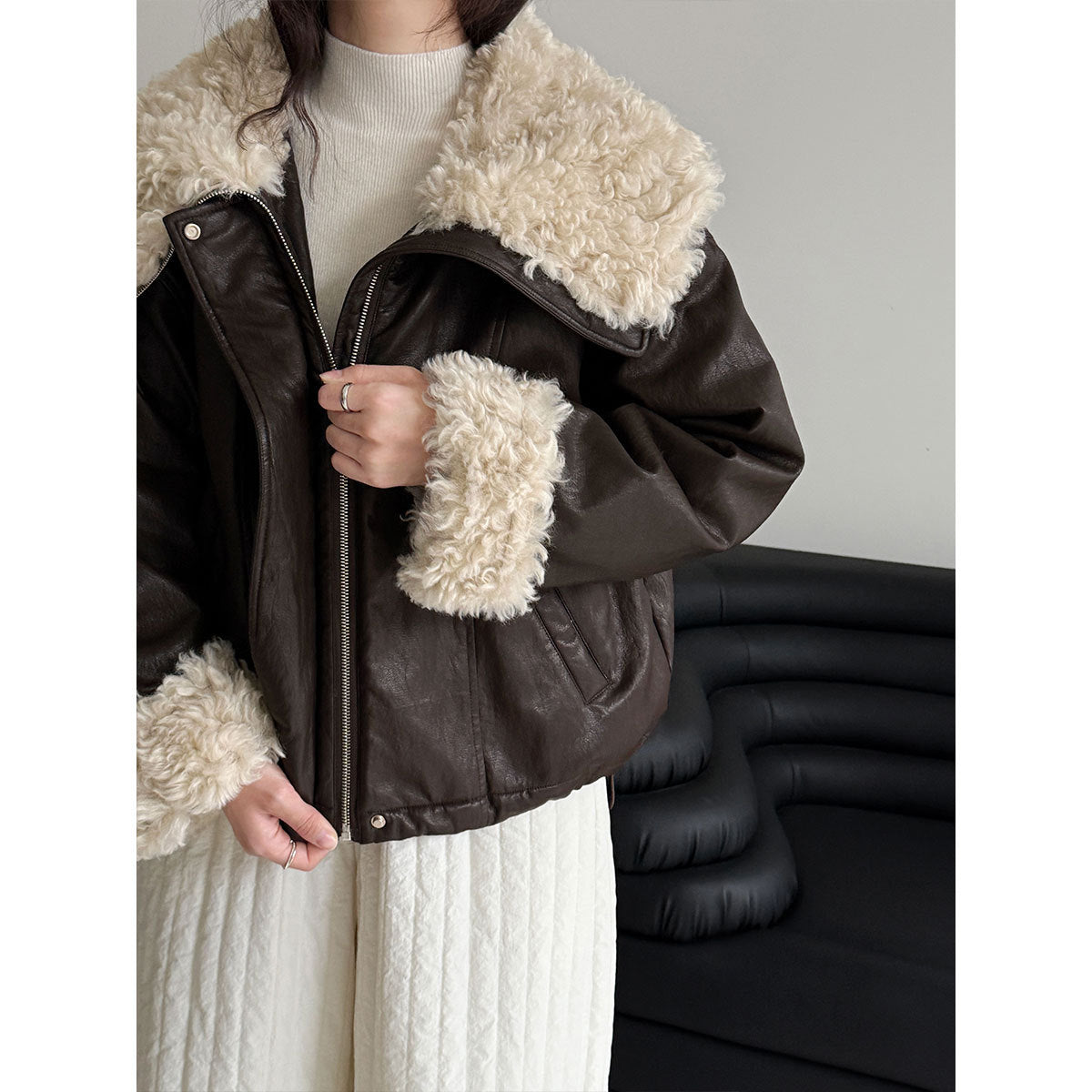 Large lapel lamb wool short thickened leather jacket women's winter three-star 90 white duck down parker down jacket
