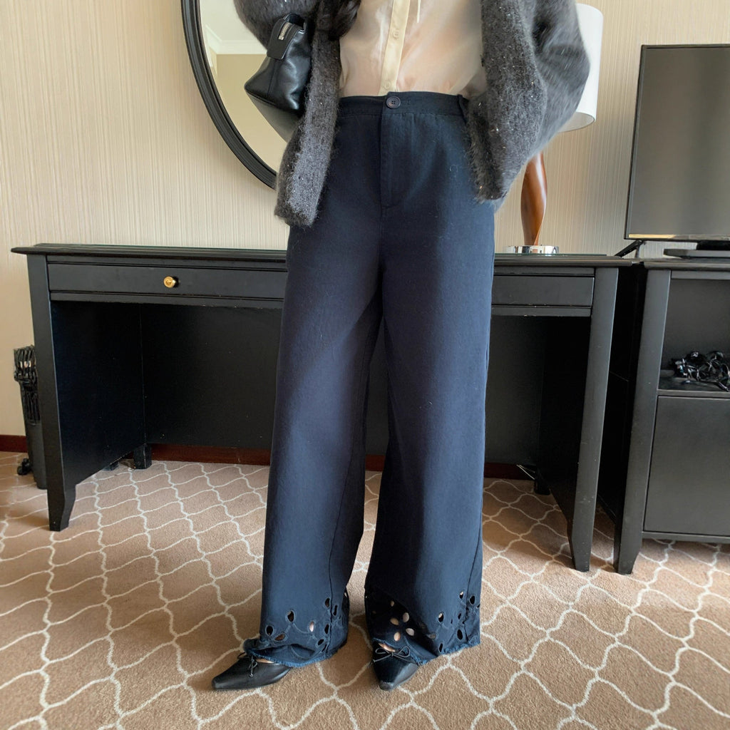Age-reducing versatile hollow lace mid-rise straight casual pants