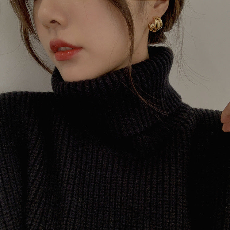 High-end earrings New trendy cold wind earrings Women's French stud earrings Personalized design earrings