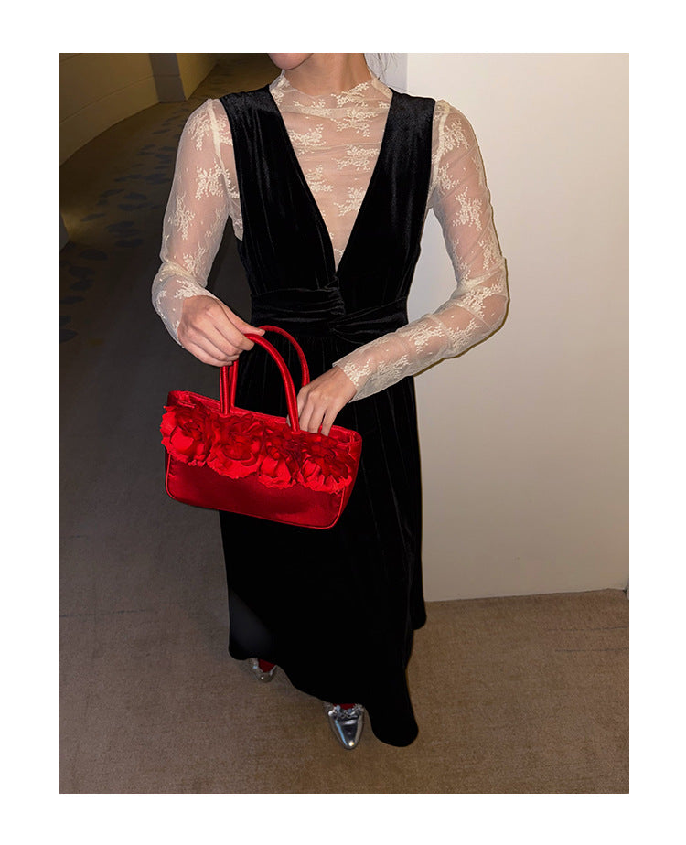 Skinny waist velvet deep V sleeveless dress