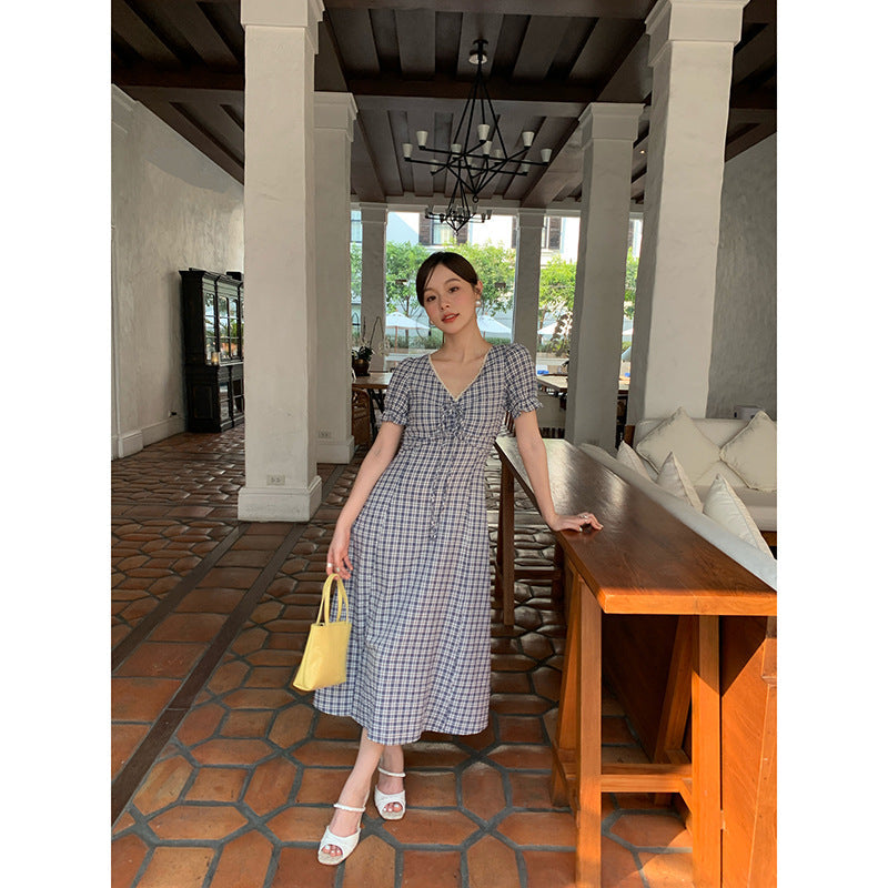 Gentle plaid v-neck high-waisted slim dress