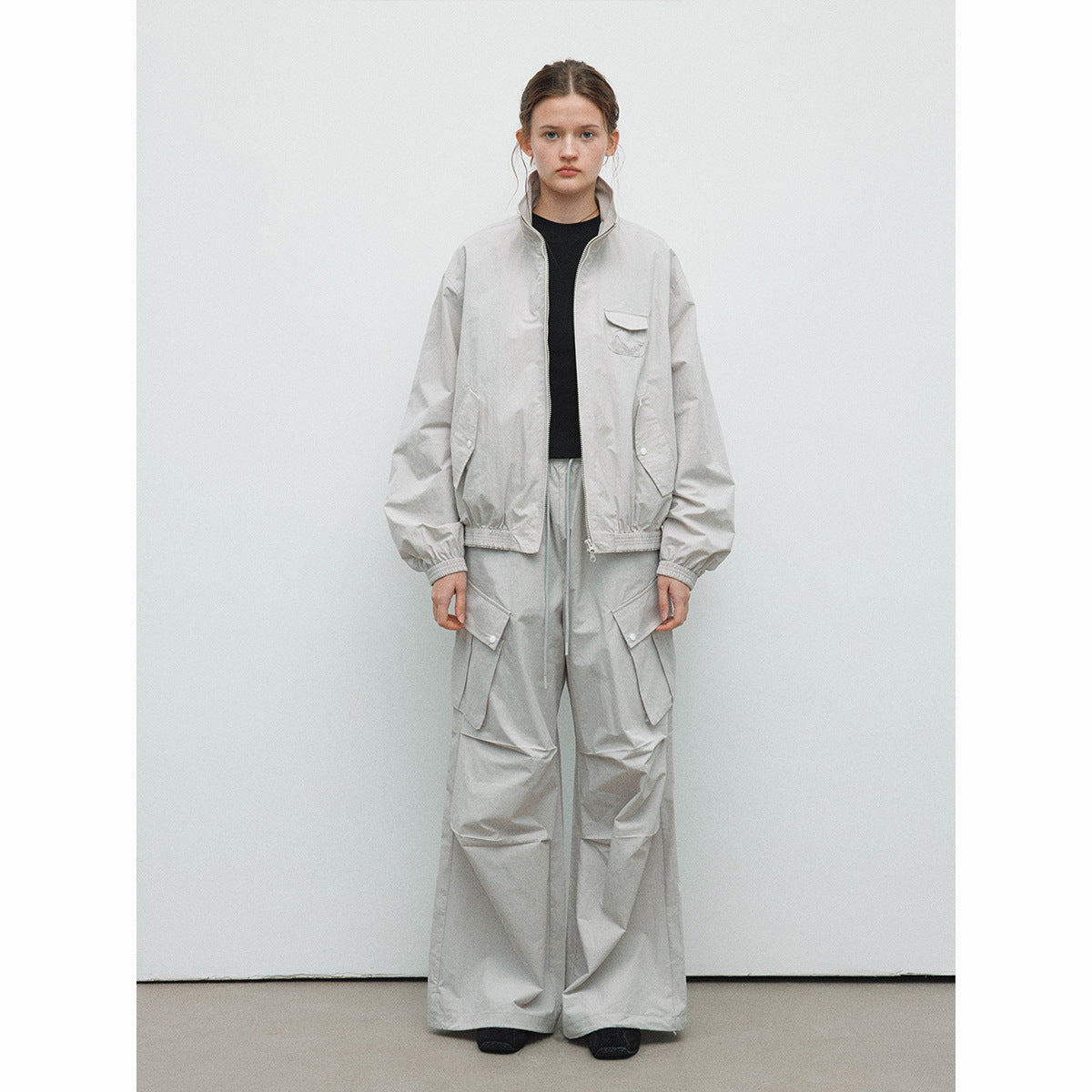 Spring new casual high-waisted lace-up solid color outdoor cotton brocade large paper bag paratrooper trousers