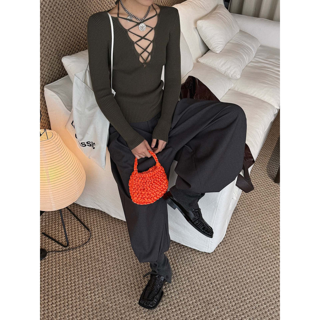 Modern cross-strap V-neck short knitted sweater slim-fitting top