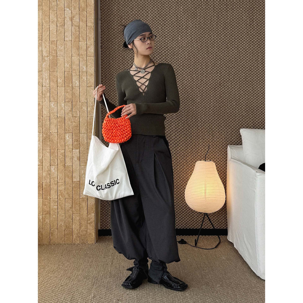 Modern cross-strap V-neck short knitted sweater slim-fitting top