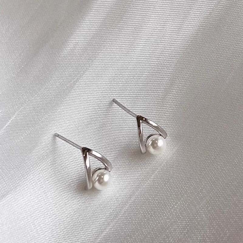 925 silver earrings girls new imitation pearl stud earrings design sense light luxury niche high sense earrings