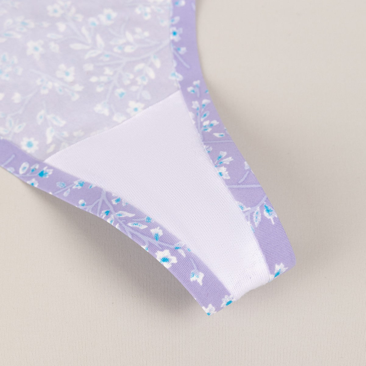 Traceless underwear sticker nylon printing breathable quick-drying low-waist ice silk seamless underwear women