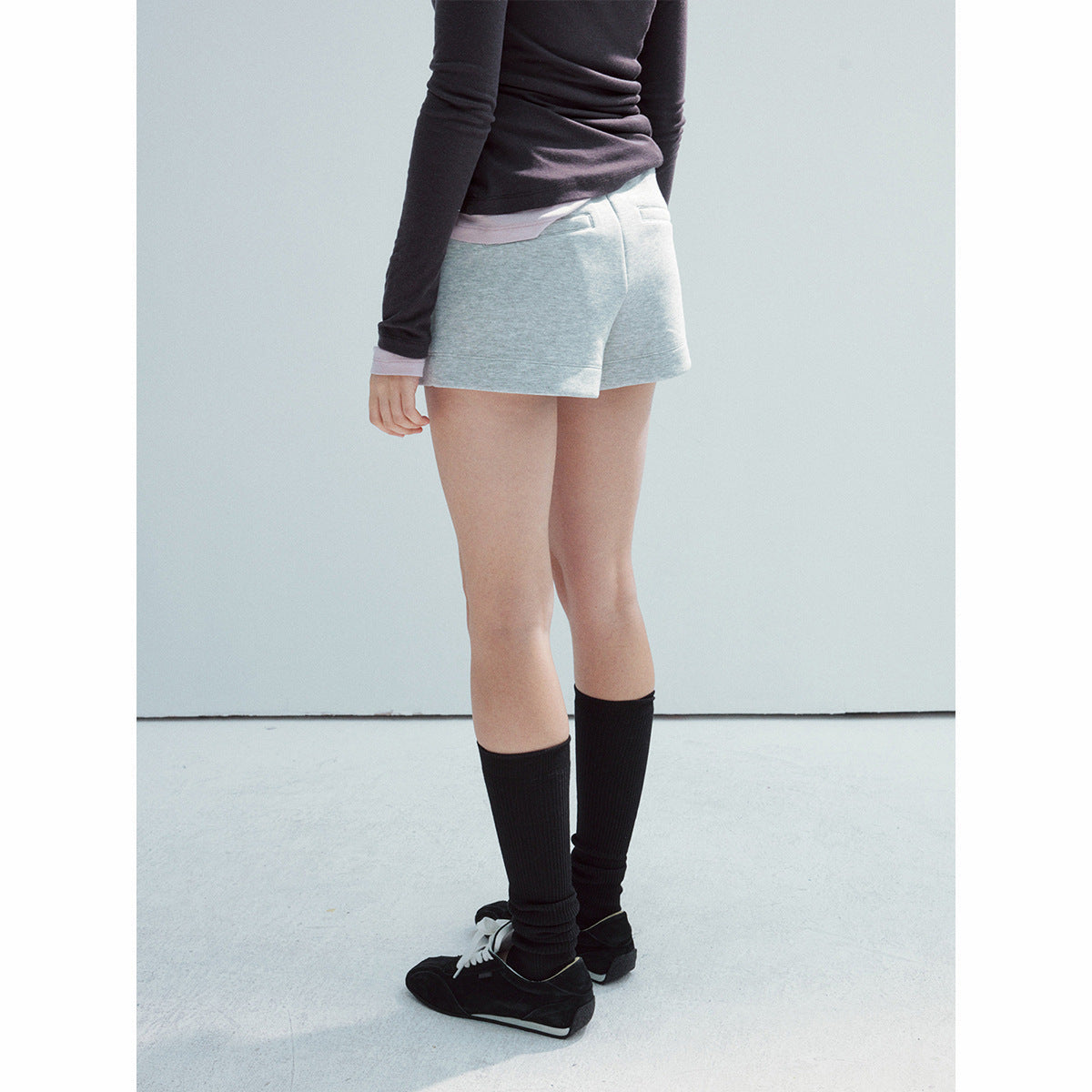 Spring new casual high waist horizontal insert bag air cloud simple lace-up super short sweatpants
