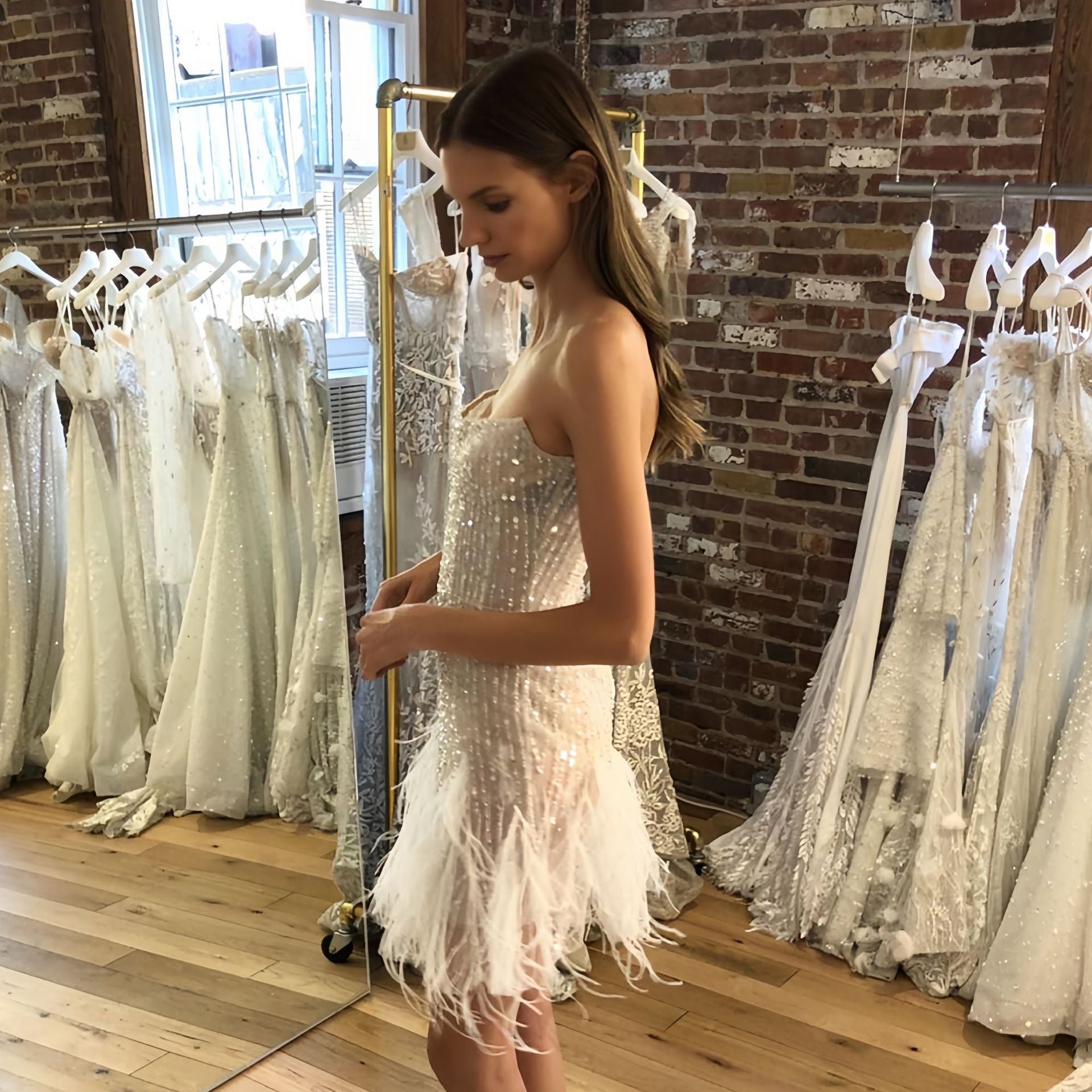 Dress feather sequin short skirt