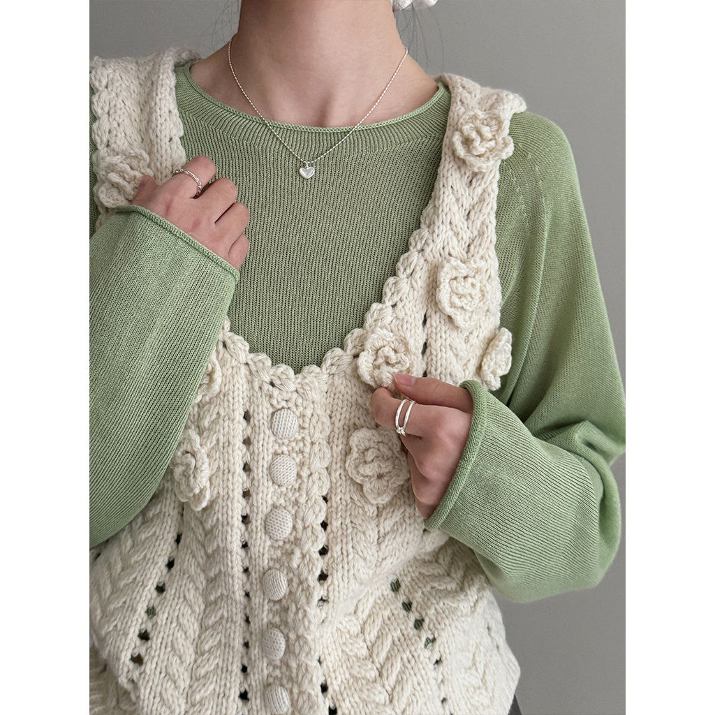 Gentle three-dimensional crochet knitted sweater vest women's 26 early spring wool hollow V-neck stacked vest