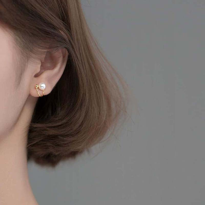 Simple ear clips without pierced ears for girls, super fairy style, niche design, pearl stud earrings, tide earrings, gold-plated.