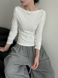 Retro high-intelligence boat collar design sense with long-sleeved T-shirt inside women's autumn slim-fitting and thin Spice Girl top