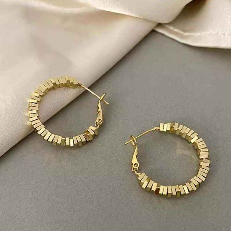 Copper alloy earrings S925 silver needle niche design metal small square broken silver earrings light luxury earrings