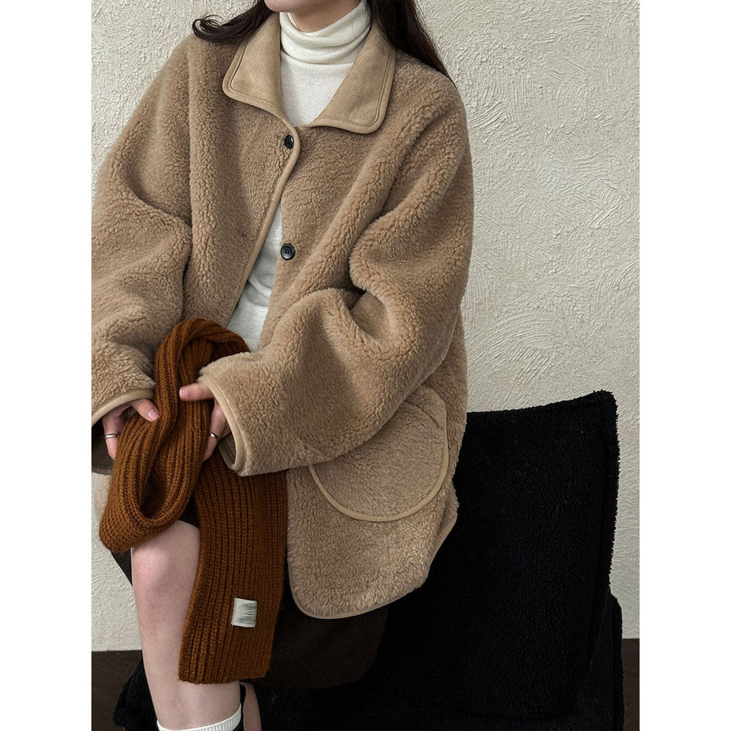 Autumn and winter high-end thickened fur integrated coat women's new lamb wool retro straight coat