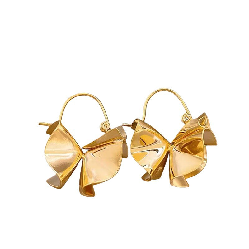 Pleated ear buckle earrings women's niche unique design earrings earrings high-end light luxury jewelry