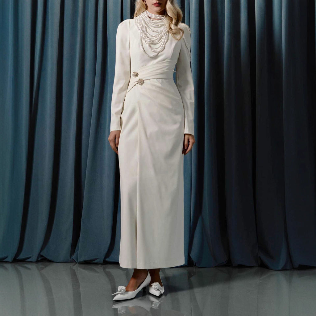 Fashion, sexy and elegant long-sleeved dress, temperament, slim-fitting waist, pleated and split autumn and winter dress