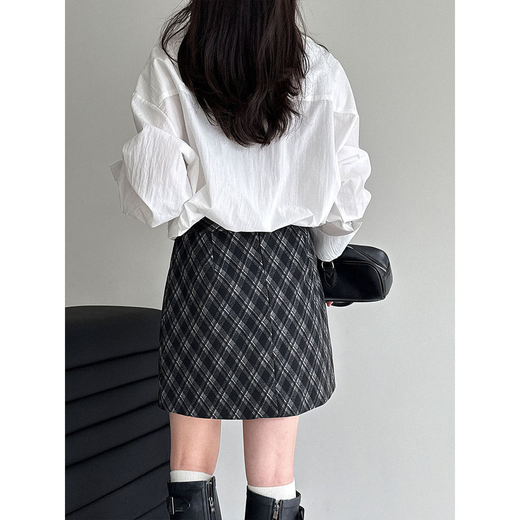 Korean college style temperament plaid skirt women's autumn new high waist and thin A-shaped hip skirt 9793