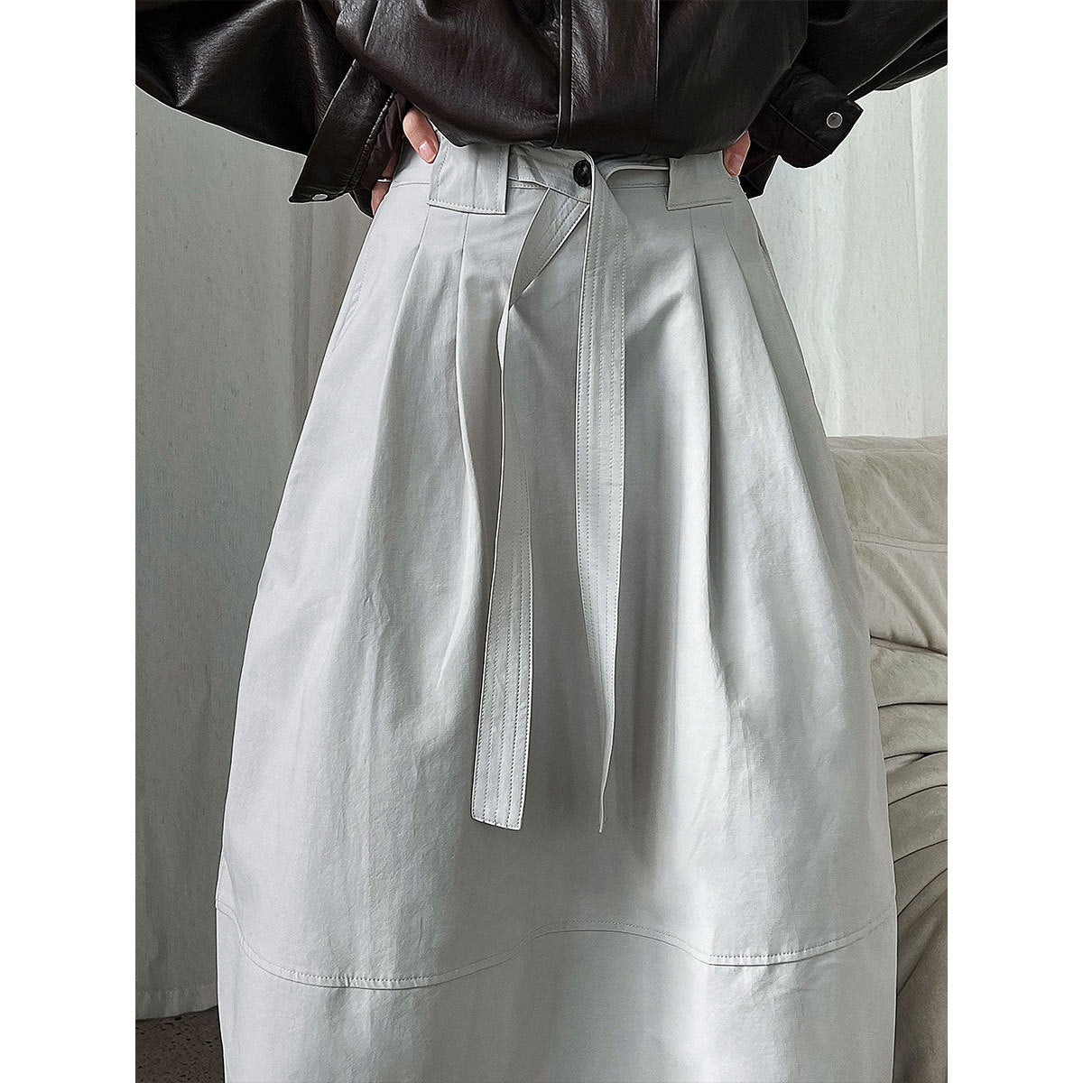 Cocoon strap bud skirt