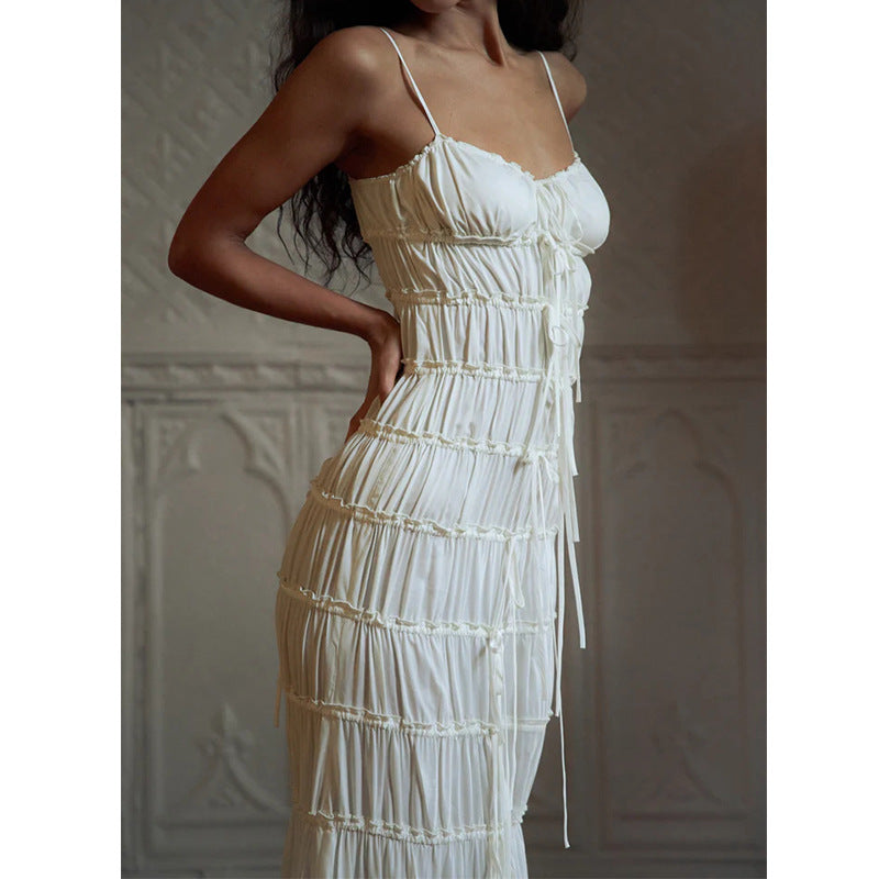 Sexy camisole dresses pleated lace maxi dresses with hot girl style are versatile and versatile