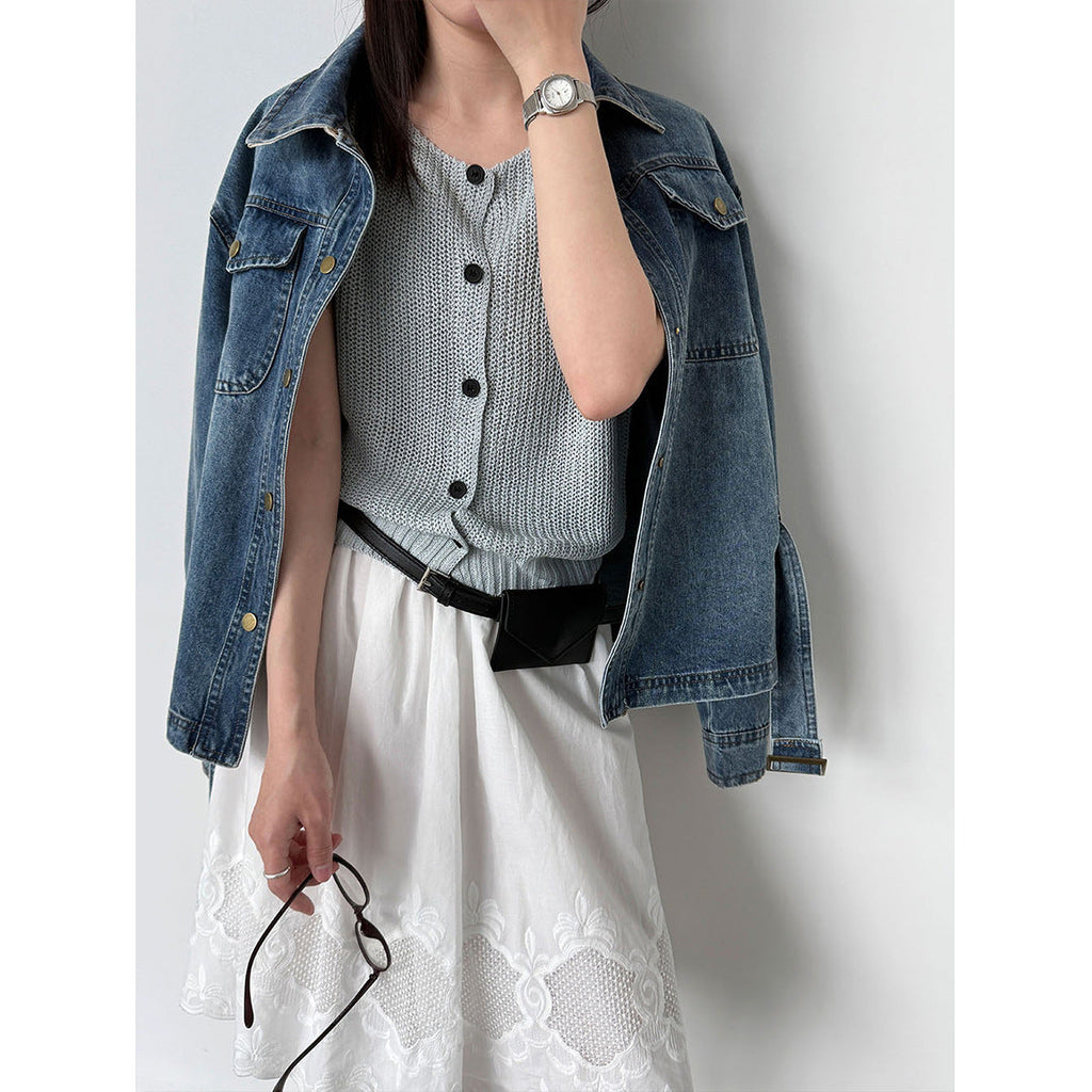 Simple and versatile sleeveless rough knitted vest