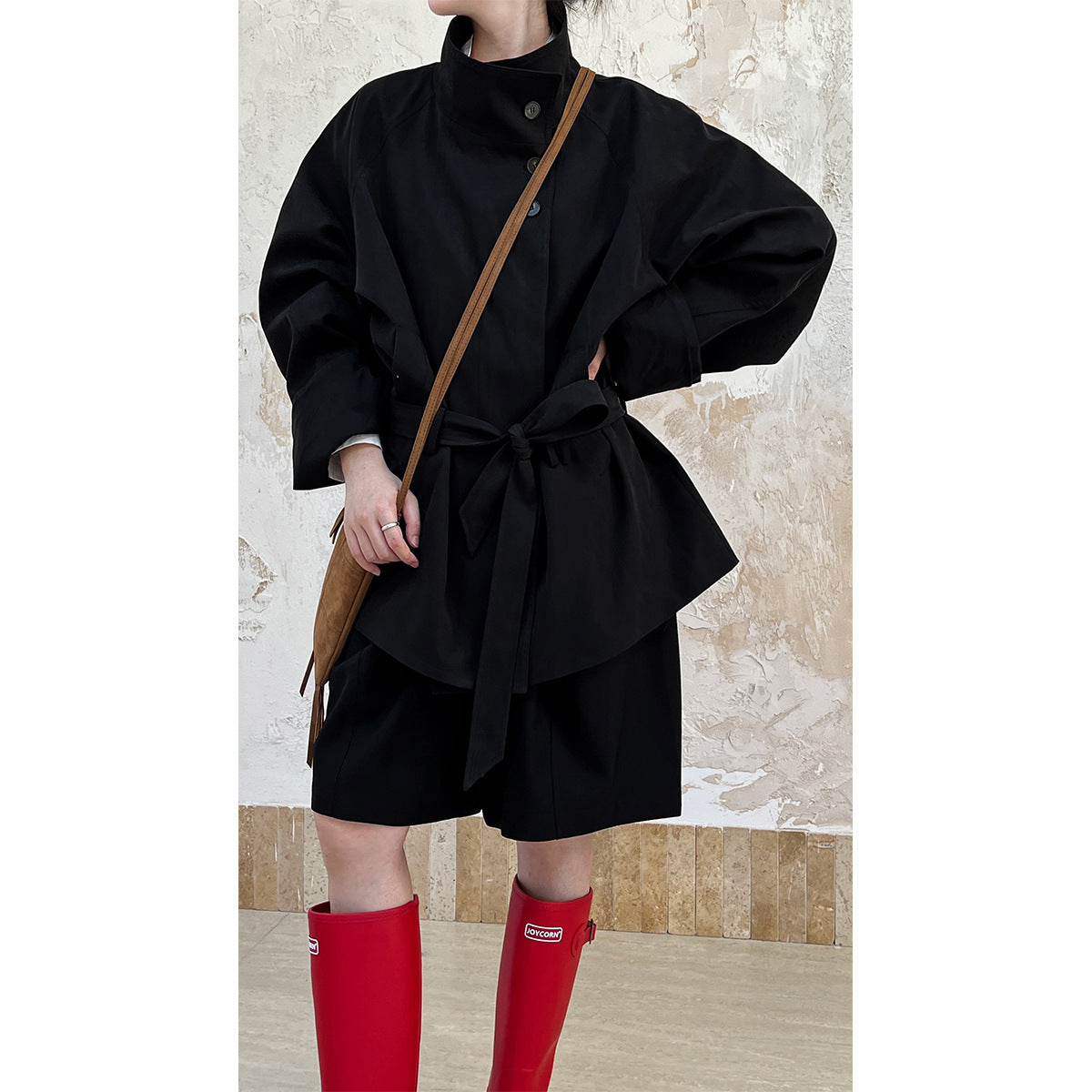 Autumn solid color stand-up collar short trench coat