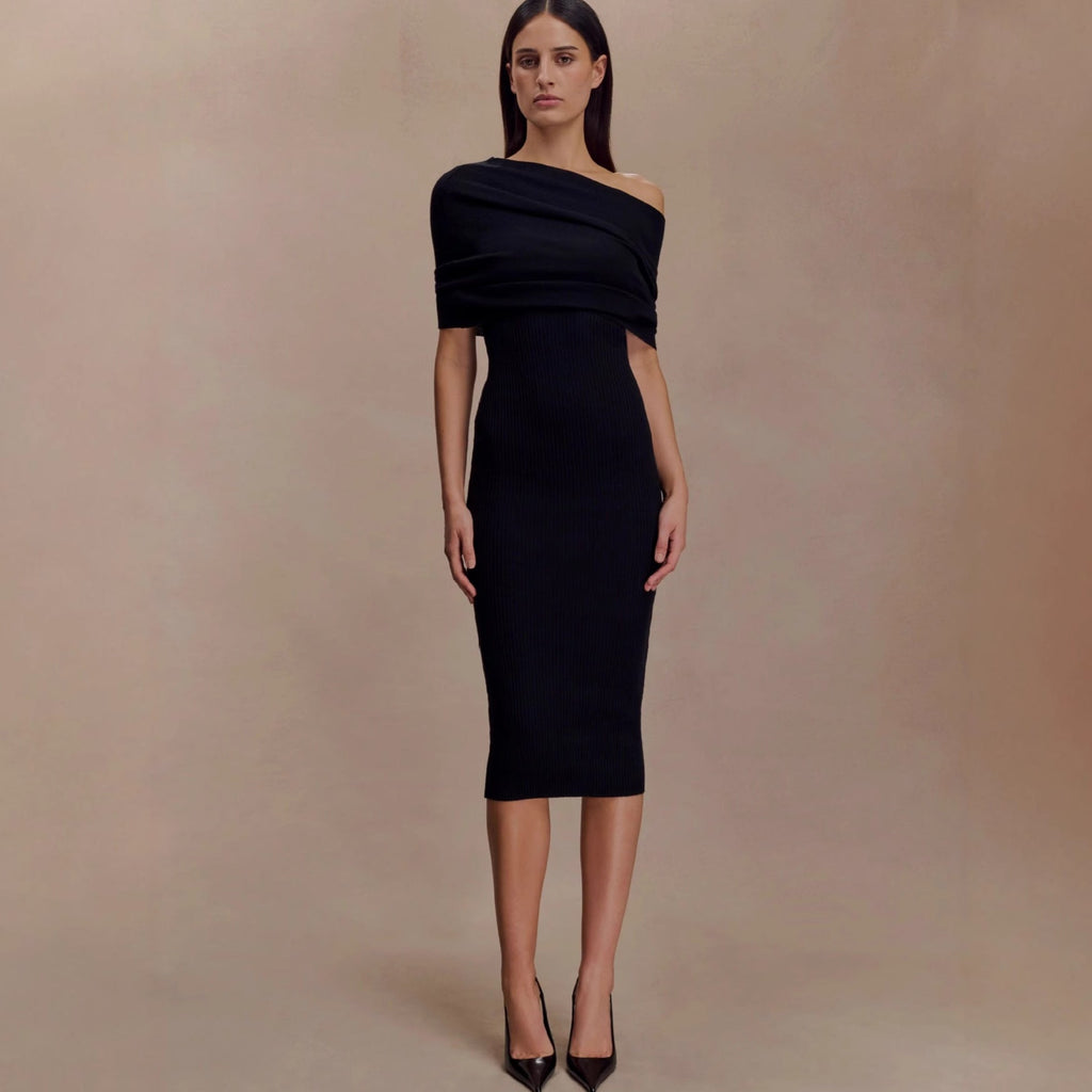 Slim fit solid color one-word shoulder dress