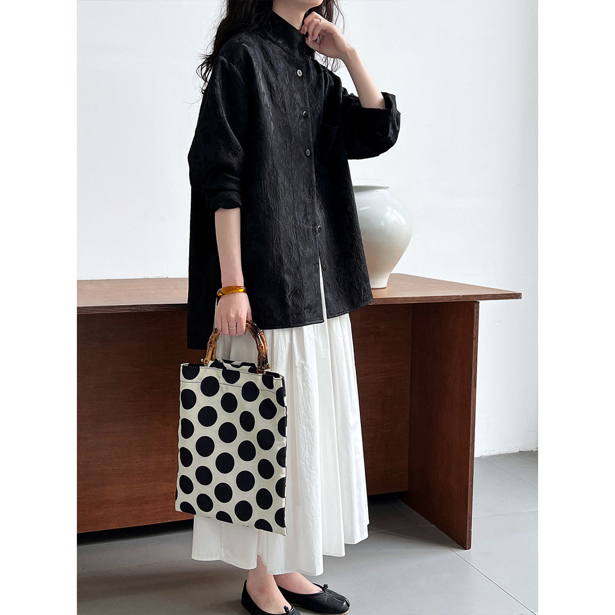Retro new Chinese style shirt women's autumn texture jacquard stand-up collar high-end commuter top