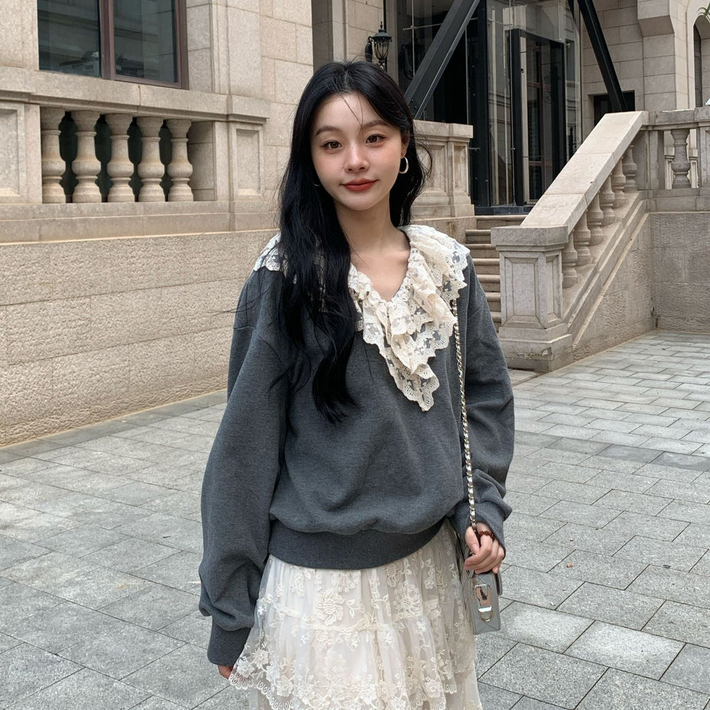Sweet age-reducing pullover lace ruffle sweater woman