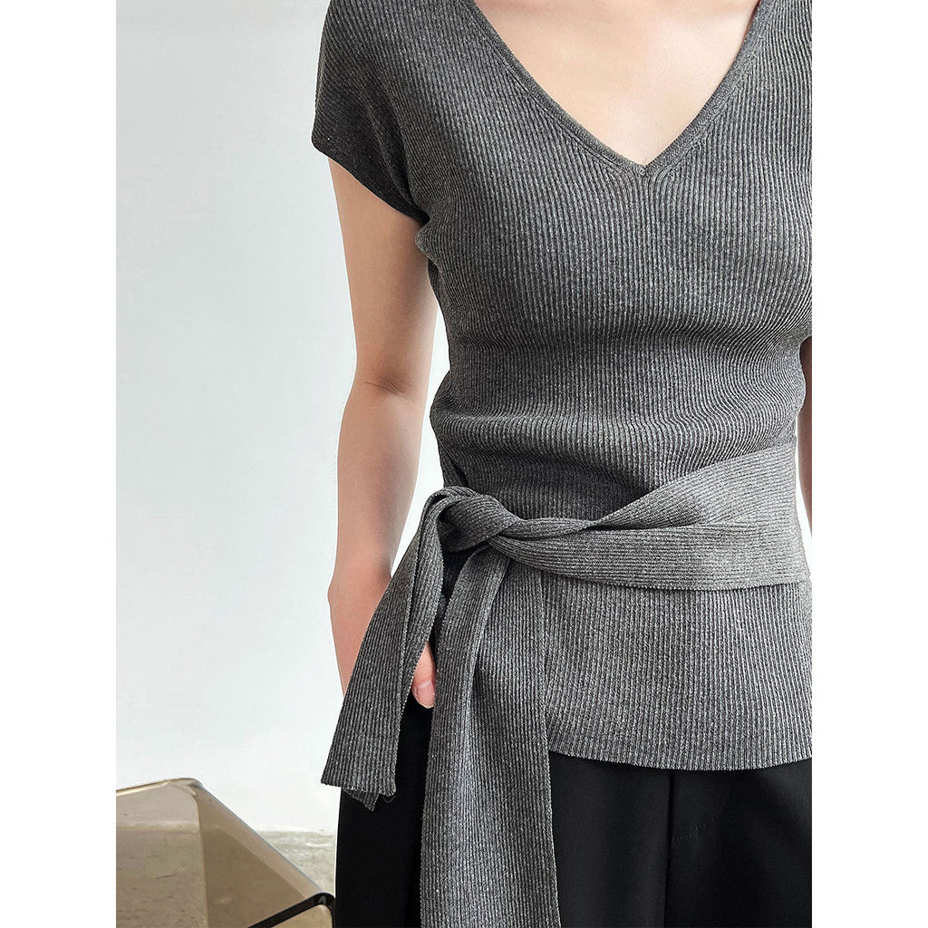 French V-neck knitted short-sleeved T women's summer new basic commuter versatile slim stretch top