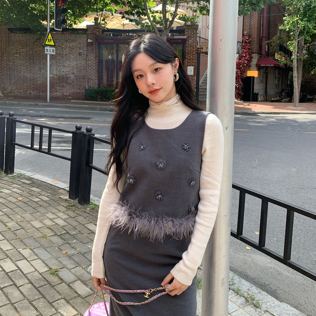 Age reduction heavy industry fringed beard vest top