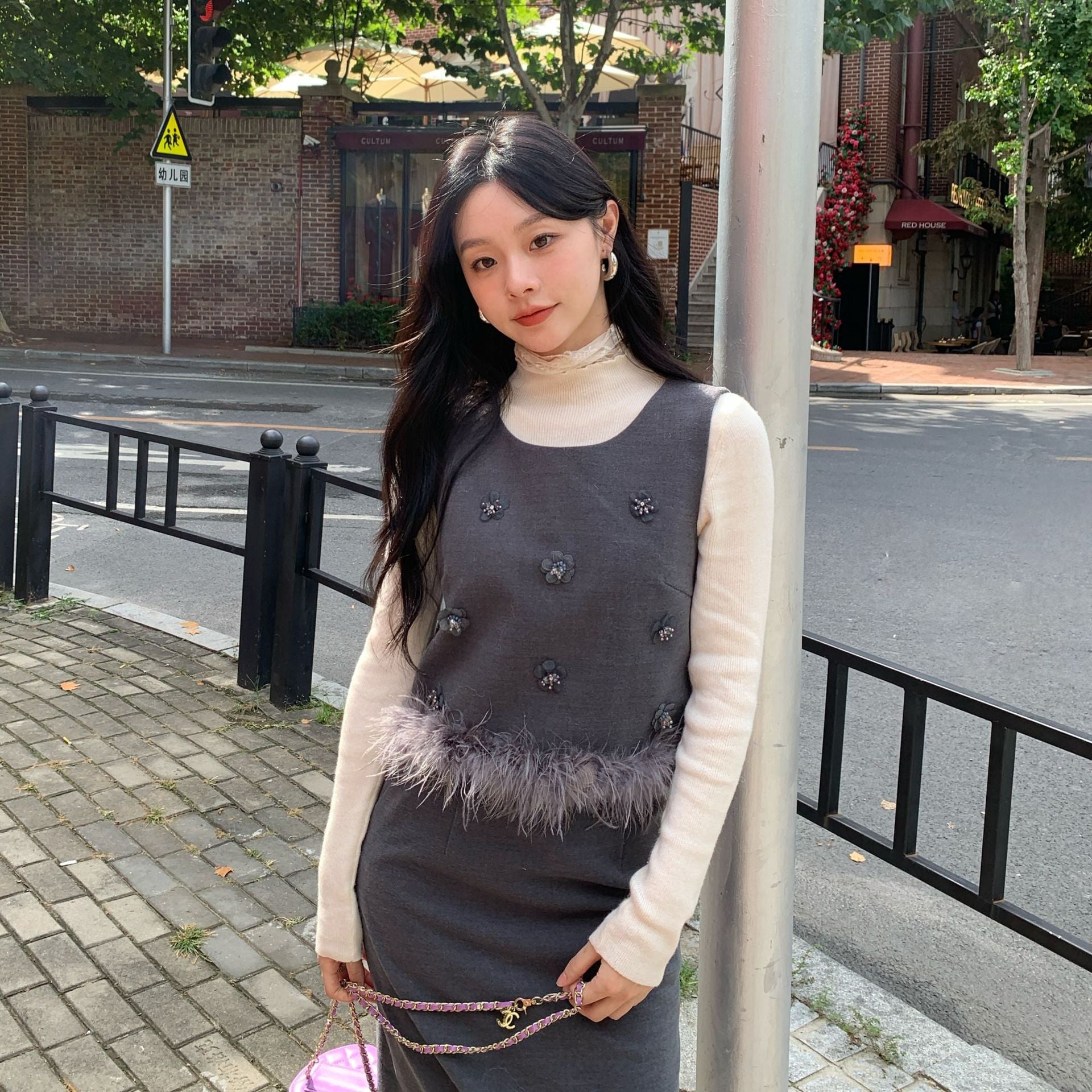 Age reduction heavy industry fringed beard vest top