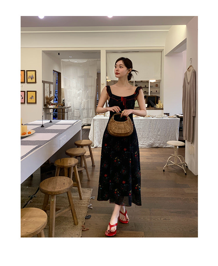 Suspender skirt sexy and beautiful sleeveless floral dress