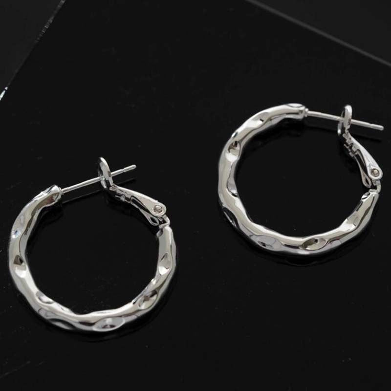 Irregular earrings Internet celebrity prime ring niche earrings fashion versatile high sense earrings women