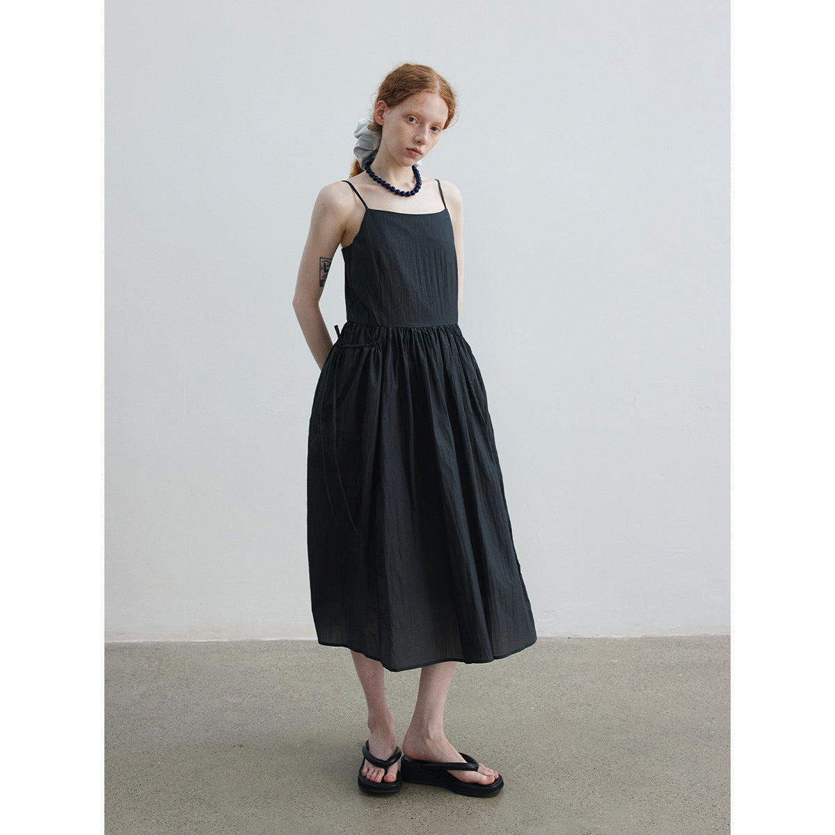Summer new casual double-root sunscreen light and solid color medium and long suspender dress