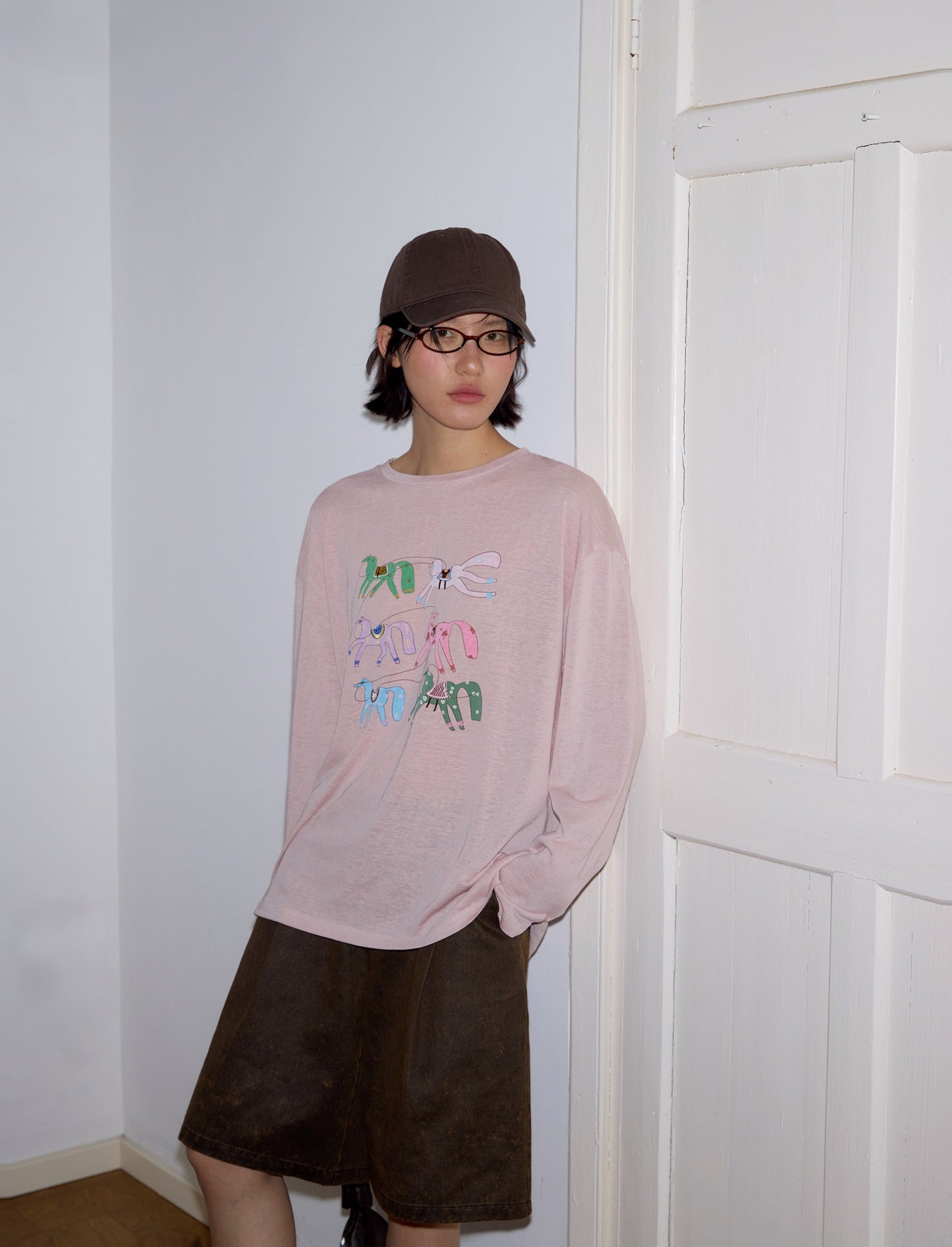 Flax mulberry silk pony print embroidered T-shirt