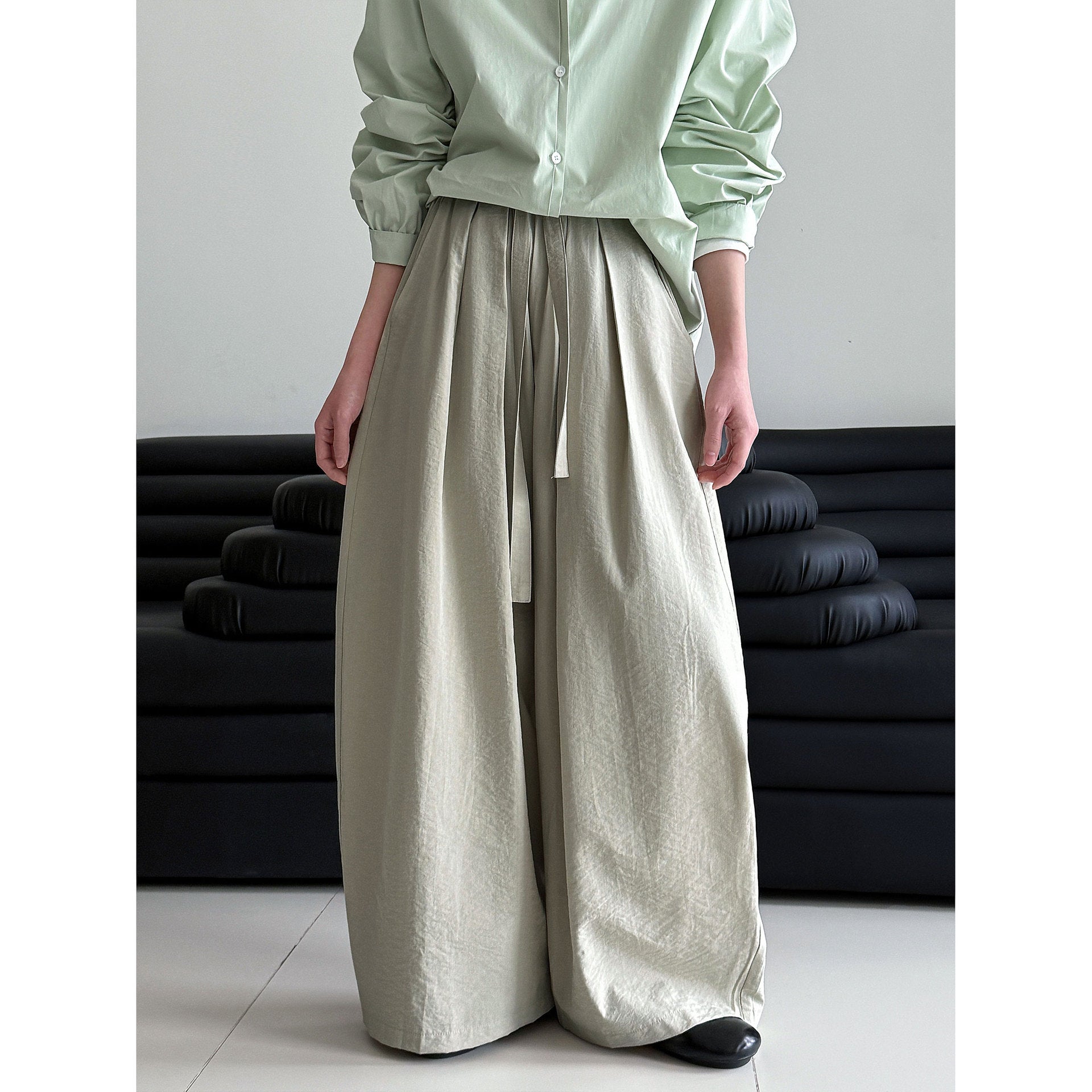 Japanese simple elastic waist drawstring hanging casual pants women's early spring new loose wide-leg trousers