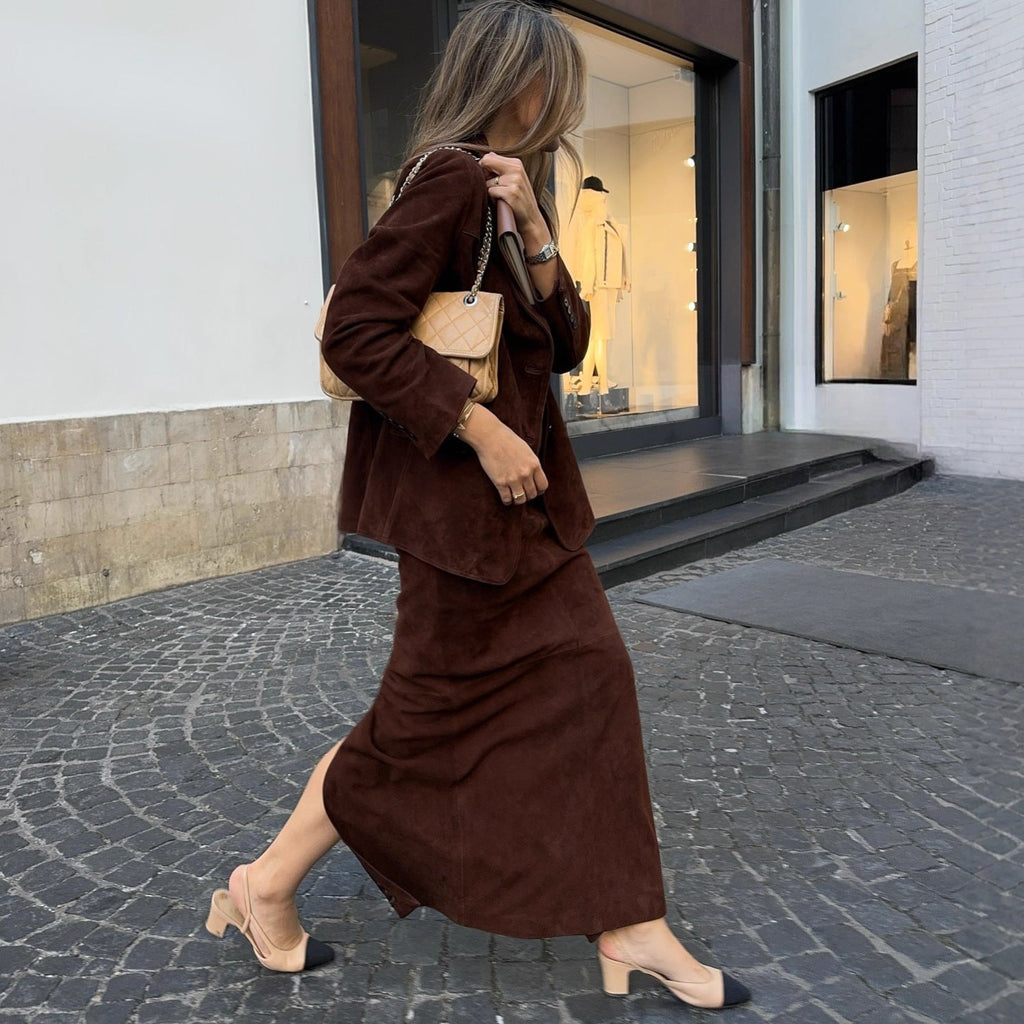 Slit skirt autumn-winter set