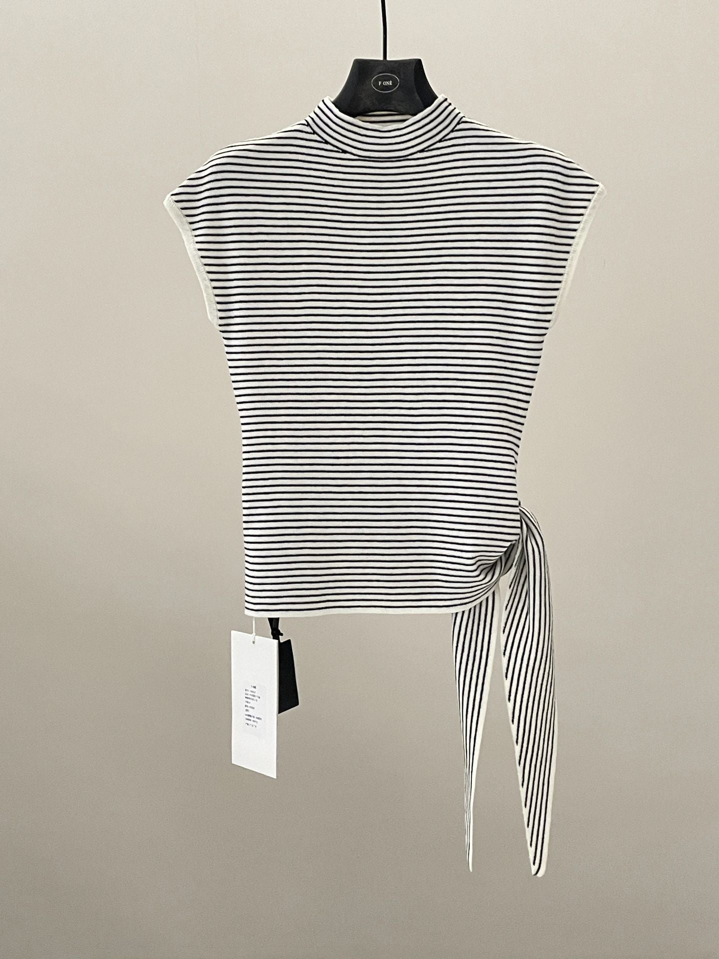 Spring minimalist style tie-up tie stand-up collar solid color knitted short-sleeved T-shirt 59027