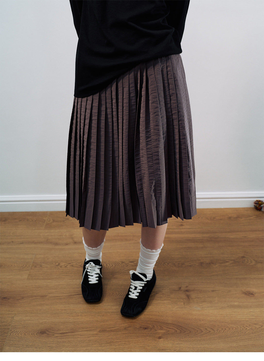Spring casual solid color versatile modal cloud feeling easy pleated skirt