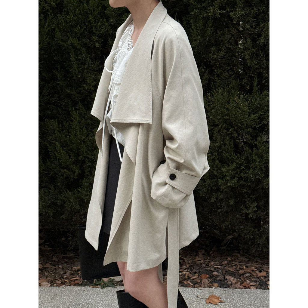 Retro temperament high-end silhouette coat women's 26 spring new lotus leaf lapel trench coat