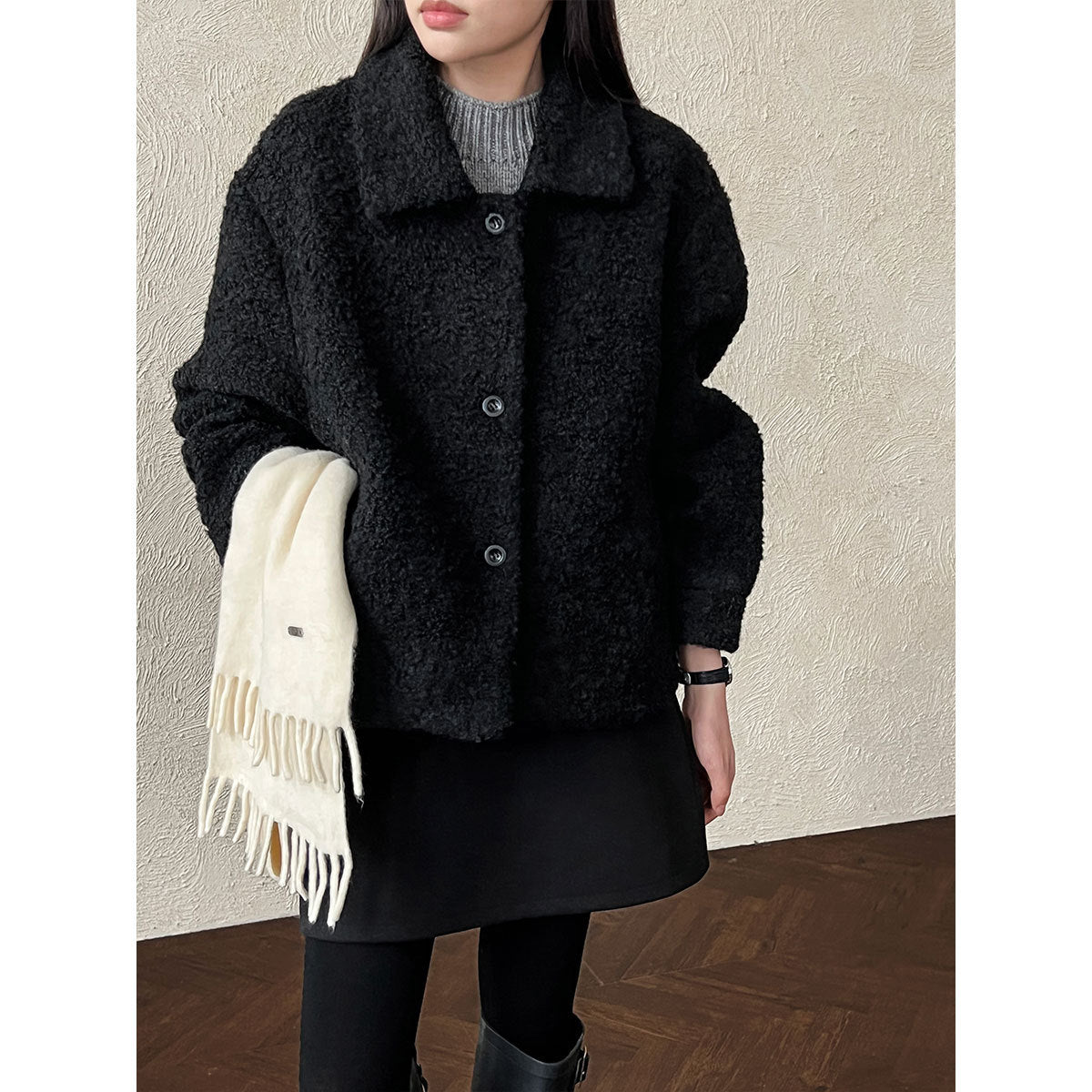Niche design sense lamb wool lapel jacket women's winter new single-breasted short thermal top