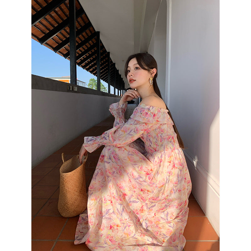 Early spring French sweet temperament age-reducing one-word shoulder floral dress