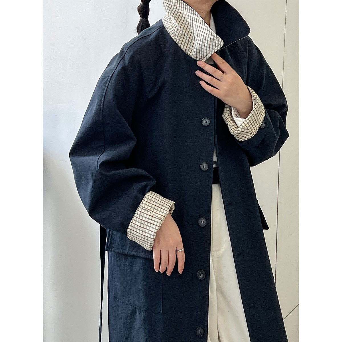Japanese lapel mid-length trench coat women's autumn new design sense splicing plaid Barn style jacket