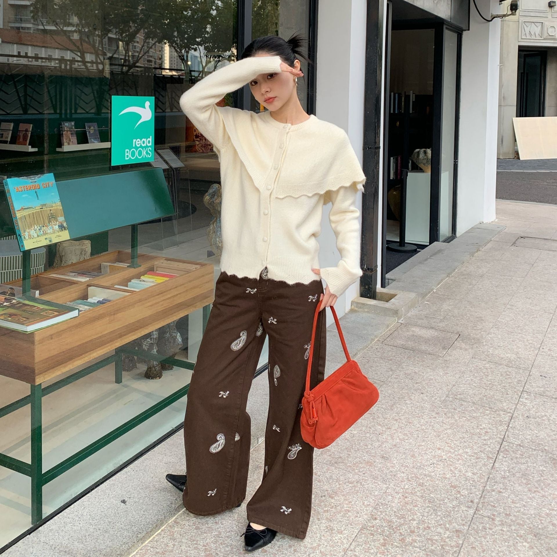 Design Embroidered Loose Wide Leg Jeans