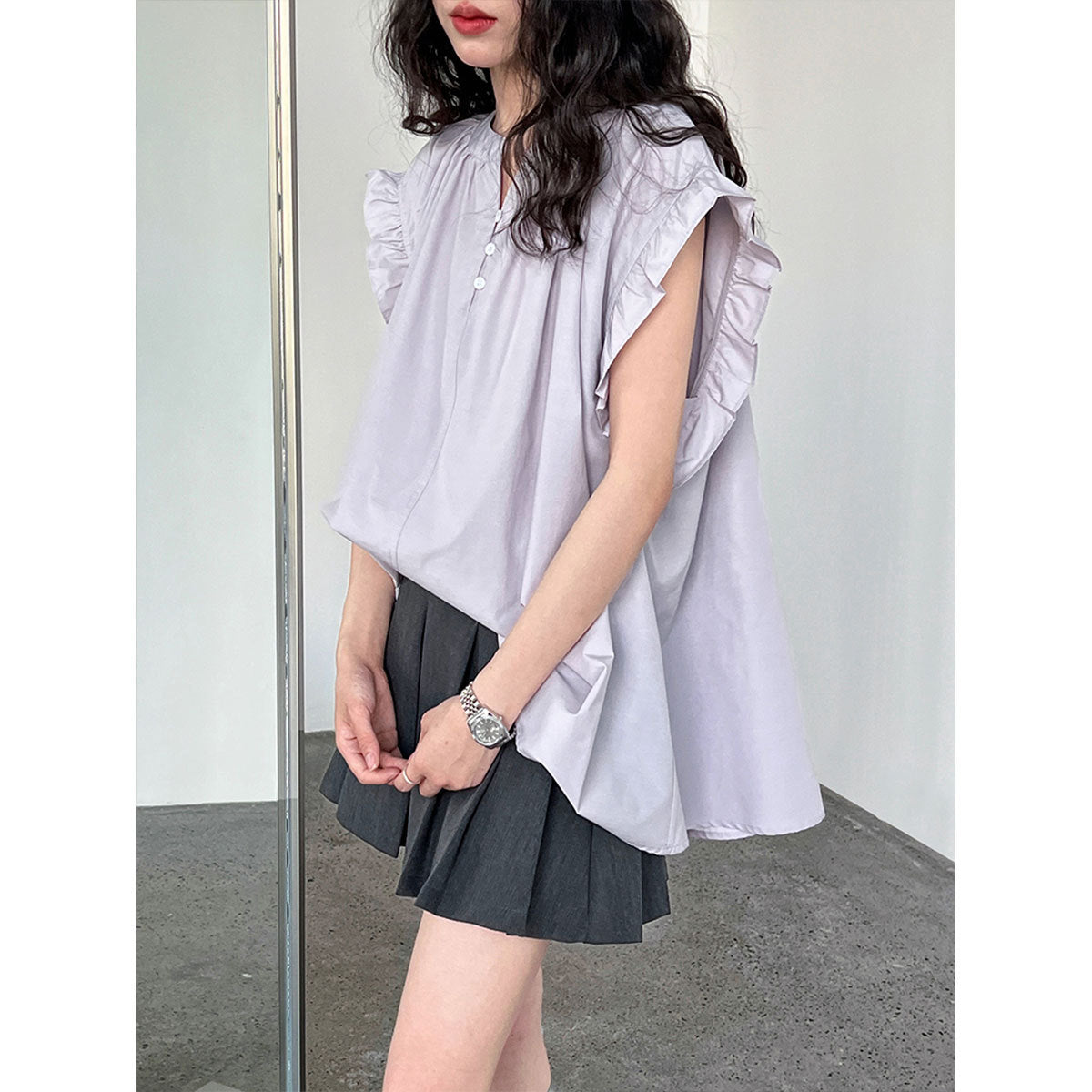 Korean version casual lace lotus leaf sleeve shirt top women's summer new V-neck button pleated short sleeve